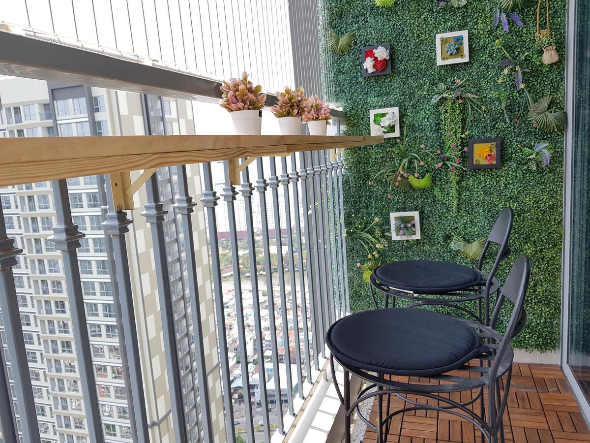 The Berry Vinhomes Luxury Apartments Hô Chi Minh-Ville Extérieur photo